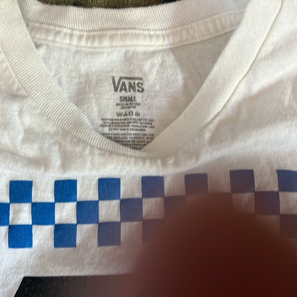 Small shirts - Picture 3 of 6